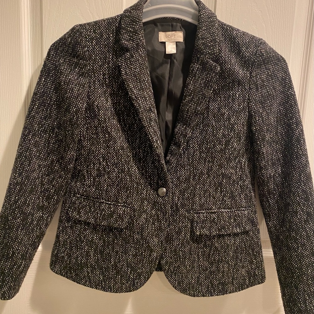 LOFT petite tweed blazer